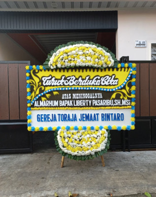 Papan Bunga Duka di Kendari
